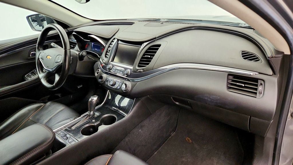 Used 2019 Chevrolet Impala Premier FWD image 19