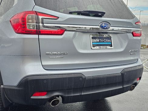 Used 2023 Subaru Ascent Limited w/ Technology Package image 38