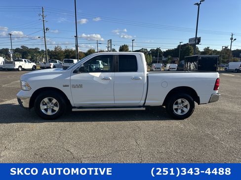 Used 2016 RAM 1500 Classic SLT image 31