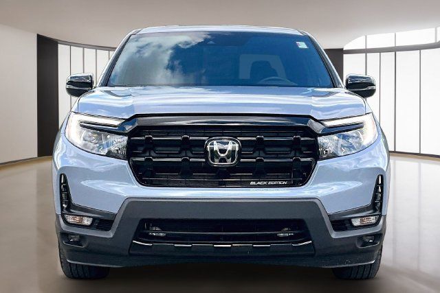Used 2026 Honda Ridgeline Black Edition image 2
