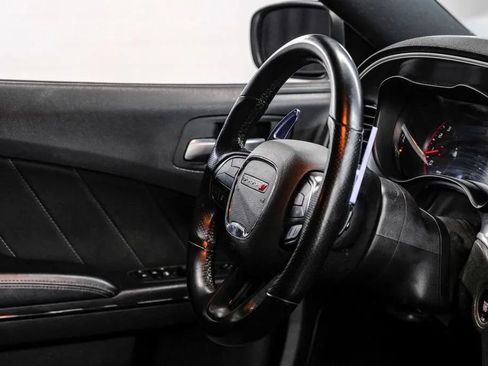 Used 2020 Dodge Charger R/T w/ Blacktop Package RWD image 19