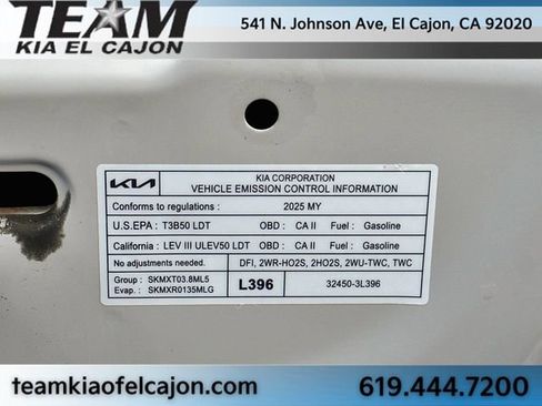 Certified 2025 Kia Telluride AWD image 38