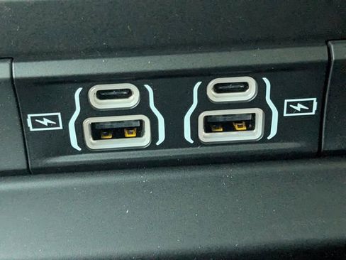 New 2026 RAM 1500 Laramie w/ Advanced Safety Group II AWD/4WD image 14