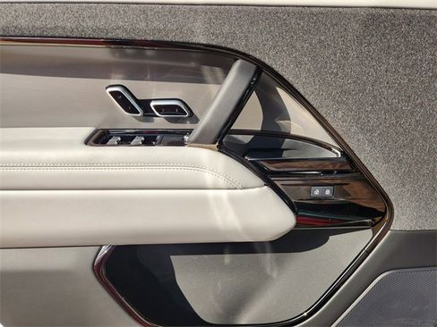 New 2026 Land Rover Range Rover Sport SE image 16