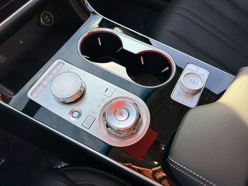 Used 2025 Genesis GV80 2.5T Standard image 29