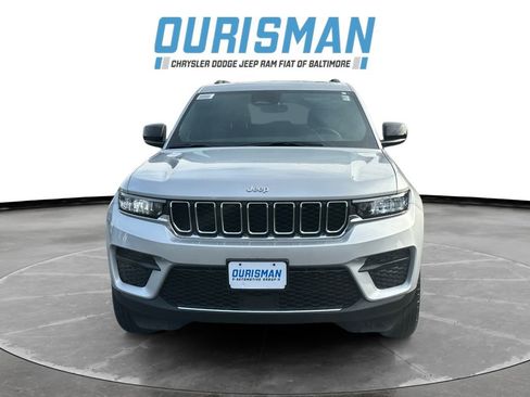 New 2025 Jeep Grand Cherokee Laredo X w/ Luxury Tech Group I image 8