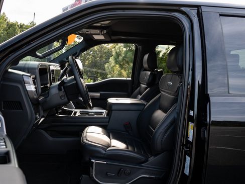 Used 2026 Ford F250 Platinum AWD/4WD image 23
