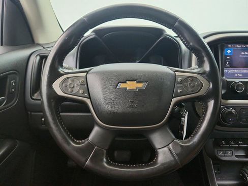 Used 2021 Chevrolet Colorado Z71 w/ Safety Package RWD image 16