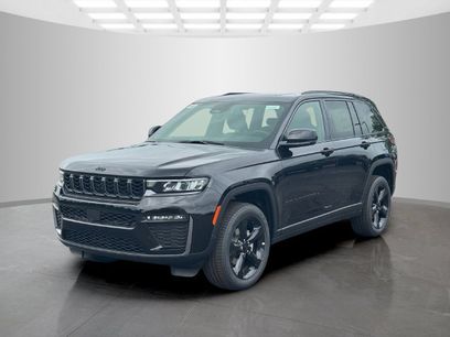 New 2026 Jeep Grand Cherokee Limited w/ Limited Altitude Package