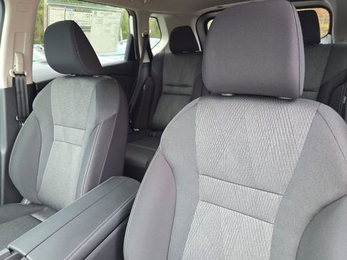 New 2026 Nissan Rogue SV w/ Cold Weather Package image 25