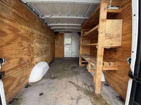 Used 2016 Mercedes-Benz Sprinter 2500 image 5