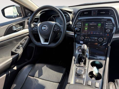 Used 2023 Nissan Maxima SL FWD image 11