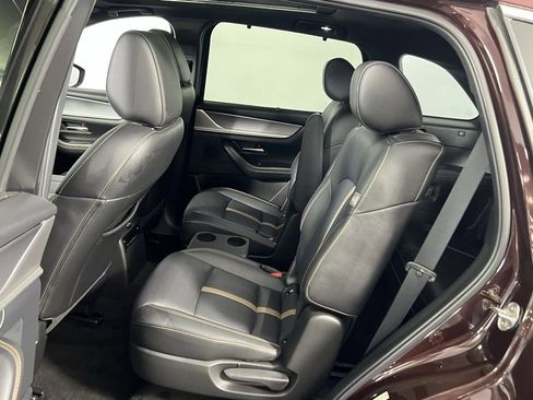 Used 2024 MAZDA CX-90 Plug-In Hybrid w/ Premium Plus image 27