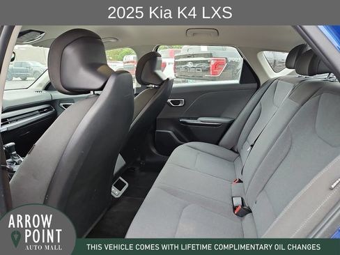 Used 2025 Kia K4 FWD image 18