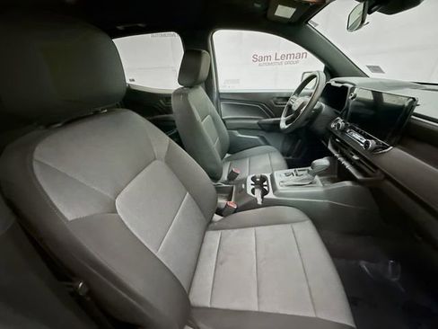 Used 2023 Chevrolet Colorado W/T w/ WT Convenience Package II image 28