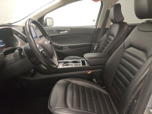 Used 2021 Ford Edge SEL image 17