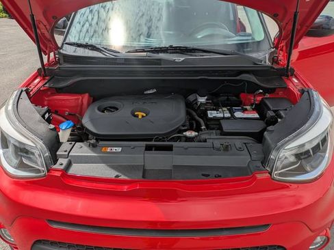 Used 2019 Kia Soul + FWD image 23