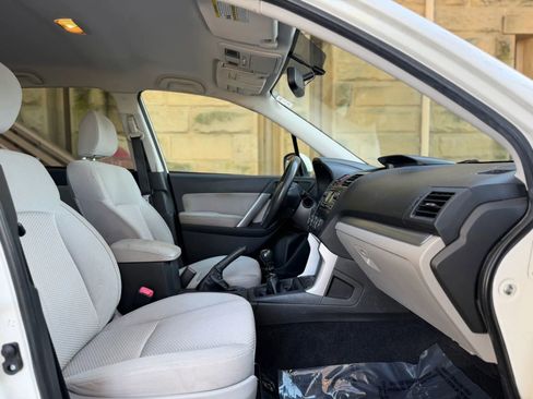 Used 2014 Subaru Forester 2.5i Premium w/ Popular Package #2 AWD/4WD image 27
