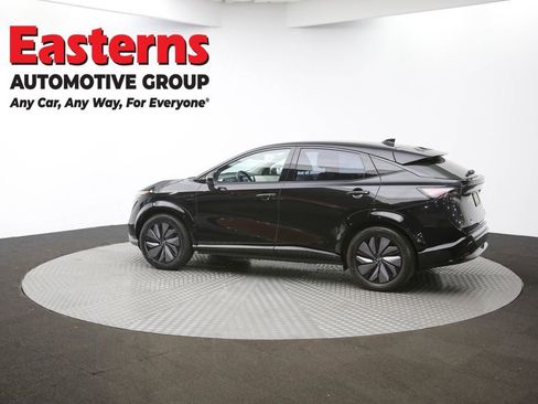 Used 2023 Nissan Ariya AWD image 60