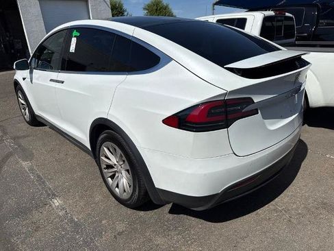Used 2019 Tesla Model X Performance AWD/4WD image 3