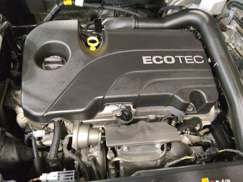 Used 2022 Chevrolet Equinox LT image 30