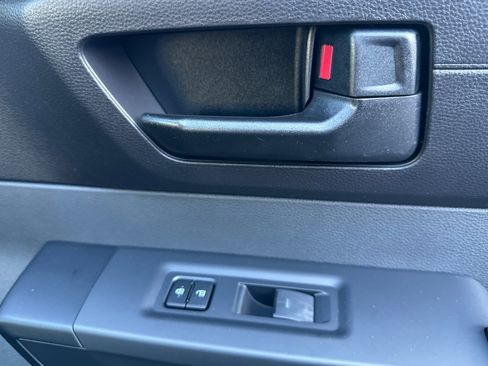 New 2026 Toyota Tundra SR image 19