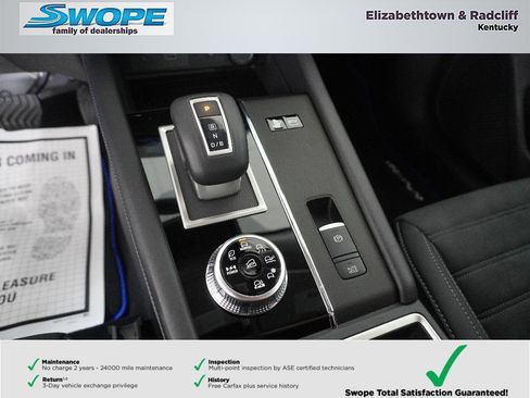 New 2025 Mitsubishi Outlander SE image 17