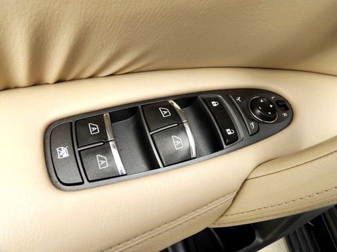 Used 2017 Nissan Armada SL w/ Moonroof Package image 11