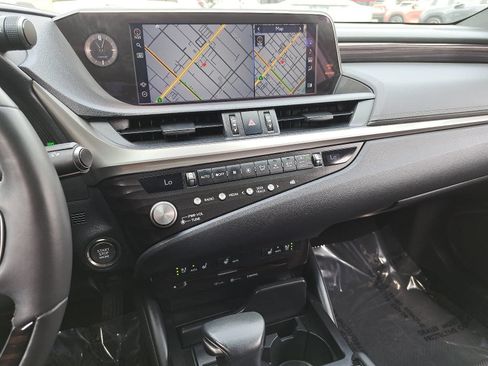 Used 2021 Lexus ES 250 w/ Premium Package AWD/4WD image 20