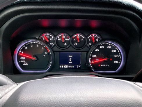 Certified 2025 Chevrolet Silverado 1500 Custom Trail Boss AWD/4WD image 14