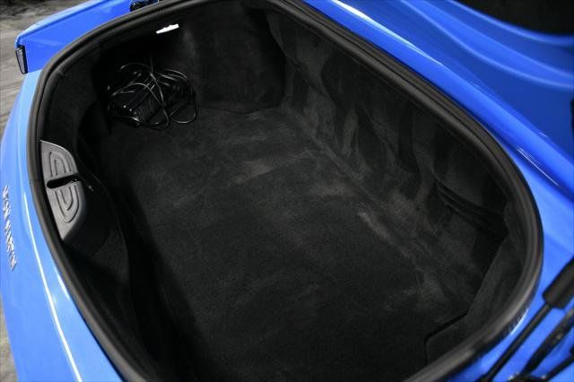 Used 2021 Aston Martin V8 Vantage Roadster RWD image 15