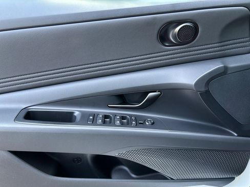 New 2025 Hyundai Elantra Sport image 10