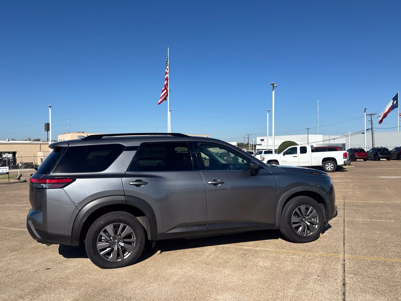 Certified 2024 Nissan Pathfinder SV w/ Cargo Package AWD/4WD image 26
