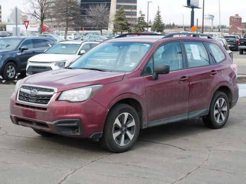 Used 2018 Subaru Forester 2.5i w/ Alloy Wheel Package image 2