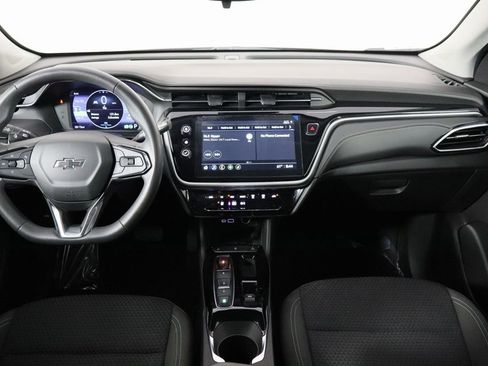 Used 2022 Chevrolet Bolt EUV LT w/ Driver Confidence Package image 14