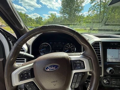 Used 2016 Ford F150 King Ranch w/ Equipment Group 601A Luxury AWD/4WD image 11