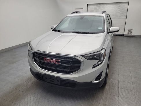 Used 2018 GMC Terrain SLE w/ Driver Convenience Package image 15
