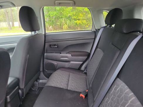 Used 2024 Mitsubishi Outlander Sport ES AWD/4WD image 27