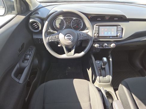 Used 2025 Nissan Kicks Play S FWD image 6