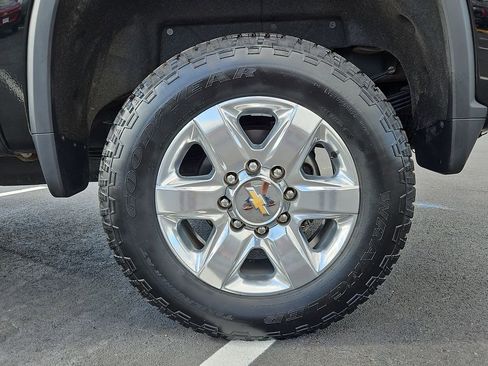 Certified 2022 Chevrolet Silverado 3500 LTZ w/ LTZ Plus Package AWD/4WD image 37