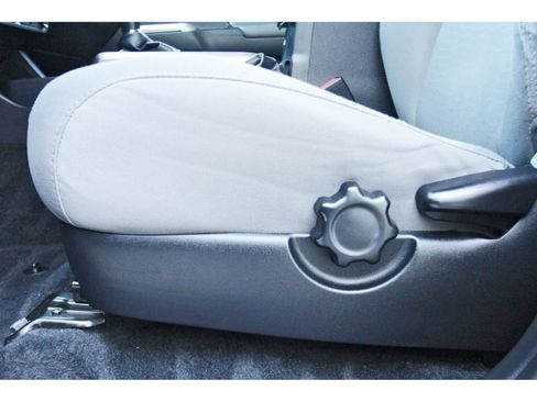 Used 2019 Toyota Tacoma SR5 image 28