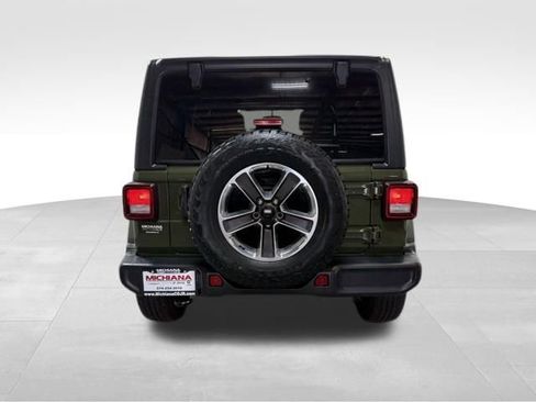 Used 2020 Jeep Wrangler Unlimited Sahara w/ Cold Weather Group AWD/4WD image 8