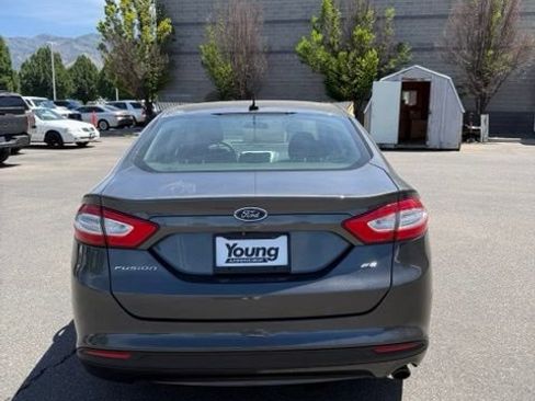 Used 2015 Ford Fusion SE FWD image 7
