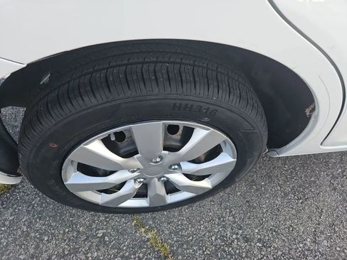 Used 2012 Scion xB image 26