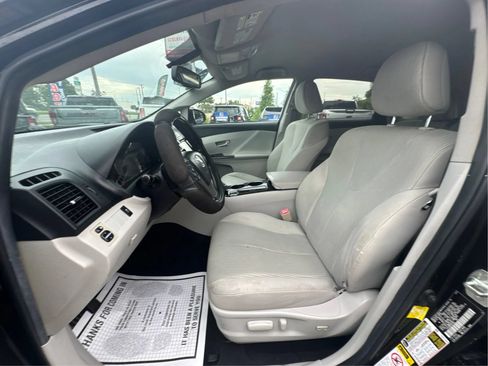 Used 2013 Toyota Venza LE FWD image 11
