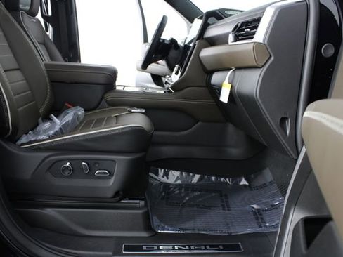 New 2026 GMC Yukon XL Denali Ultimate image 29