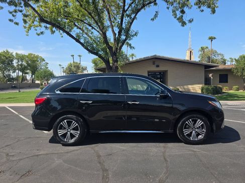 Used 2018 Acura MDX SH-AWD image 3