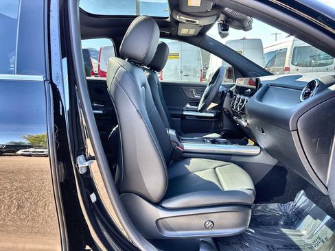 New 2026 Mercedes-Benz GLA 250 image 8