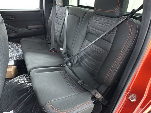 New 2026 Nissan Frontier PRO-4X w/ Pro-4x Convenience Package AWD/4WD image 12