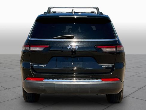 Used 2022 Jeep Grand Cherokee L Limited AWD/4WD image 5
